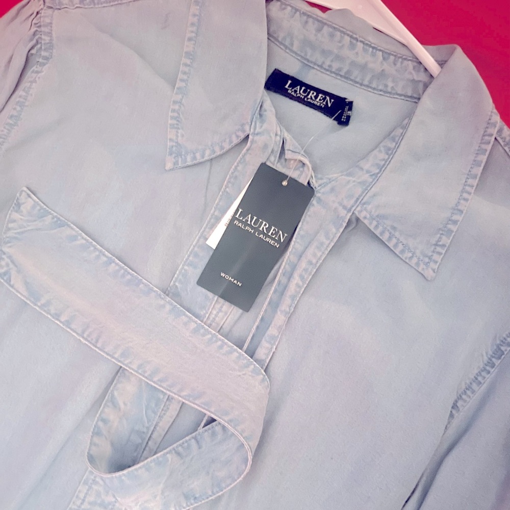 Ralph Lauren Women: 1X tie-neck blouse. Light Chambray.
